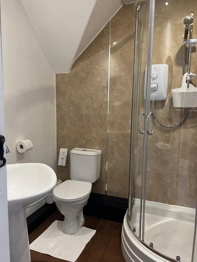Guest house Overdale Guesthouse And Free Parking Whitby