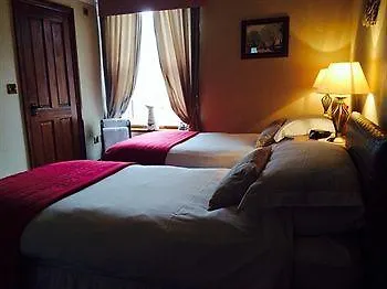 Overdale Guesthouse And Free Parking Whitby Guest house